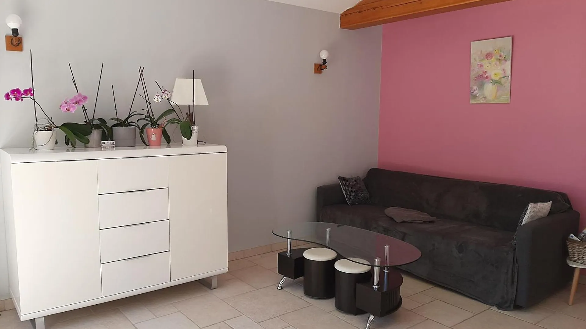 Appartement l esquisse à Cleon-d'Andran 0*,  France